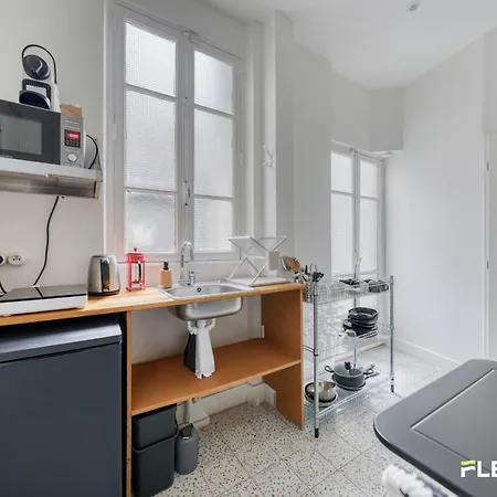 Ideally Located Near The Bois De Vincennes 公寓