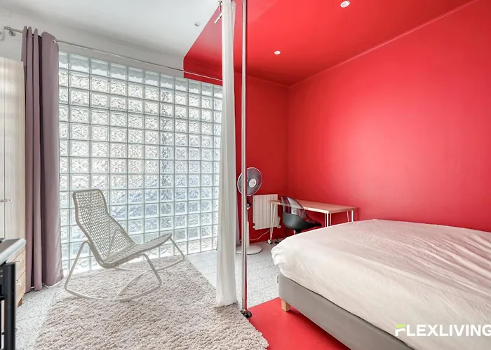 Ideally Located Near The Bois De Vincennes 公寓 *