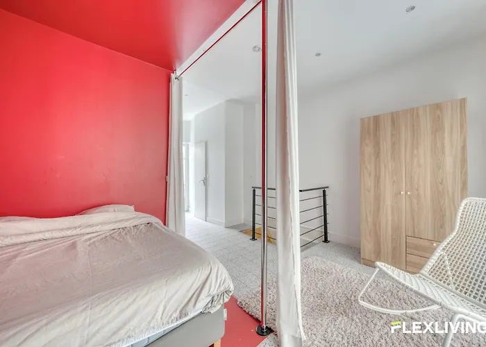 Ideally Located Near The Bois De Vincennes 巴黎